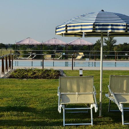 Agriturismo La Razza เรจโจเอมิเลีย ภายนอก รูปภาพ