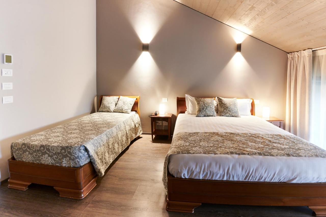 Agriturismo La Razza เรจโจเอมิเลีย ภายนอก รูปภาพ