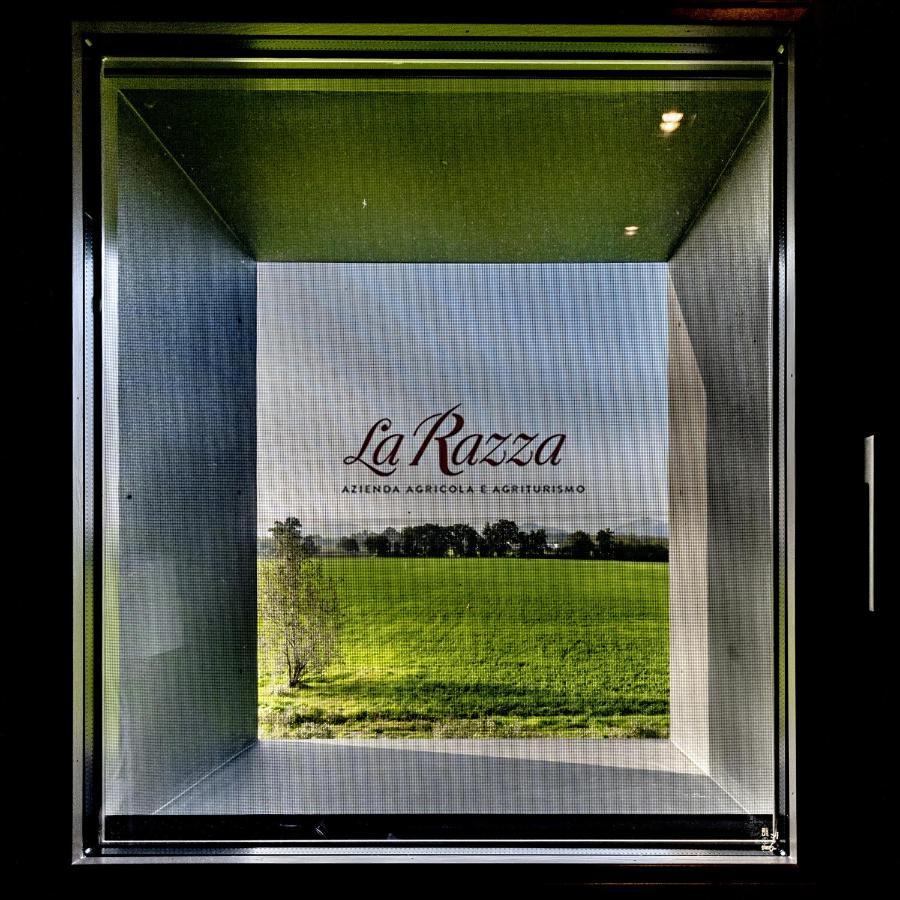 Agriturismo La Razza เรจโจเอมิเลีย ภายนอก รูปภาพ